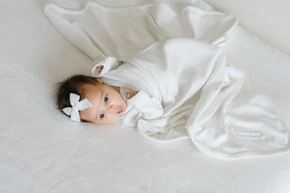 Organic Velveteen Blanket in White